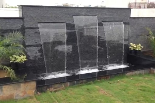 water sheet fountain